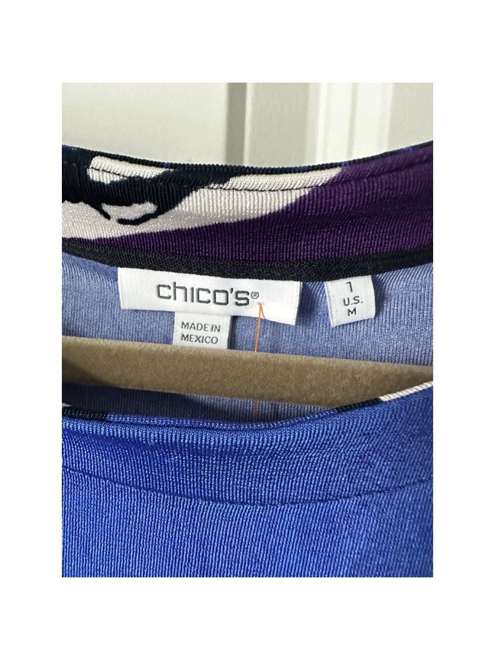 Chico's Blue Purple Abstract Short Sleeve Tee M - Picture 4 of 7